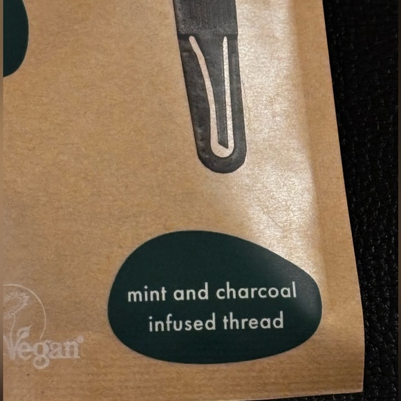 ✨ 2 Bags ✨ Floss Picks - The Eco Gang - Picture 5 of 8